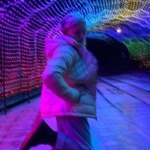 Meet your Posher, Abigail